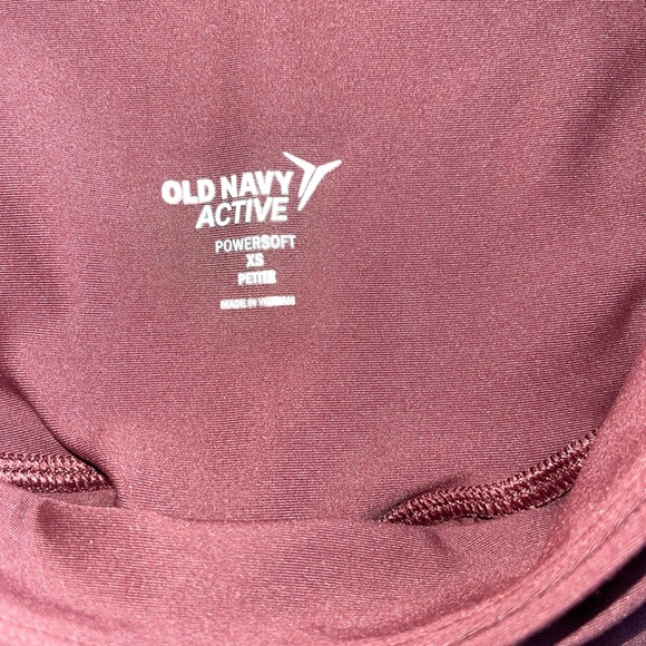 Old navy petite/cropped joggers - Picture 4 of 4